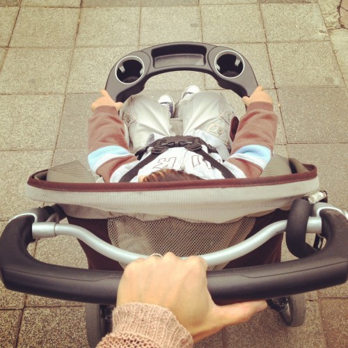 Bebek arabası alırken nelere dikkat edilmeli